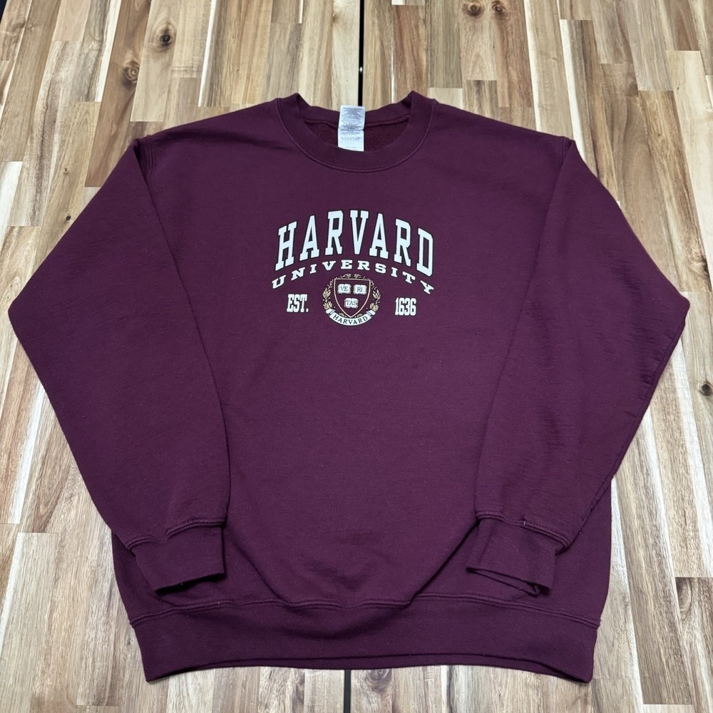 Harvard University Sweatshirt Mens M Maroon Gildan Crewneck‎ Fleece Ivy League
